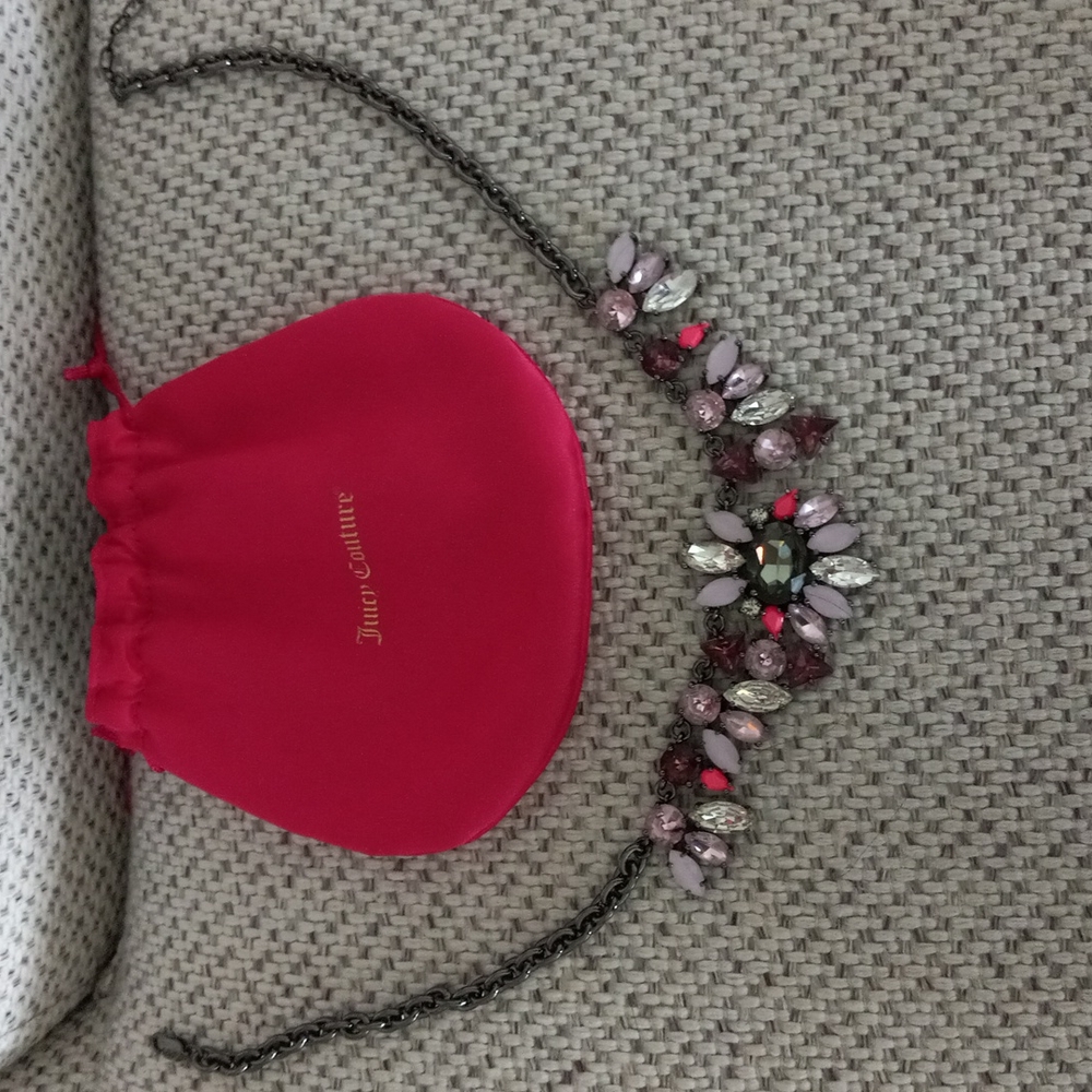Juicy couture chunky necklace